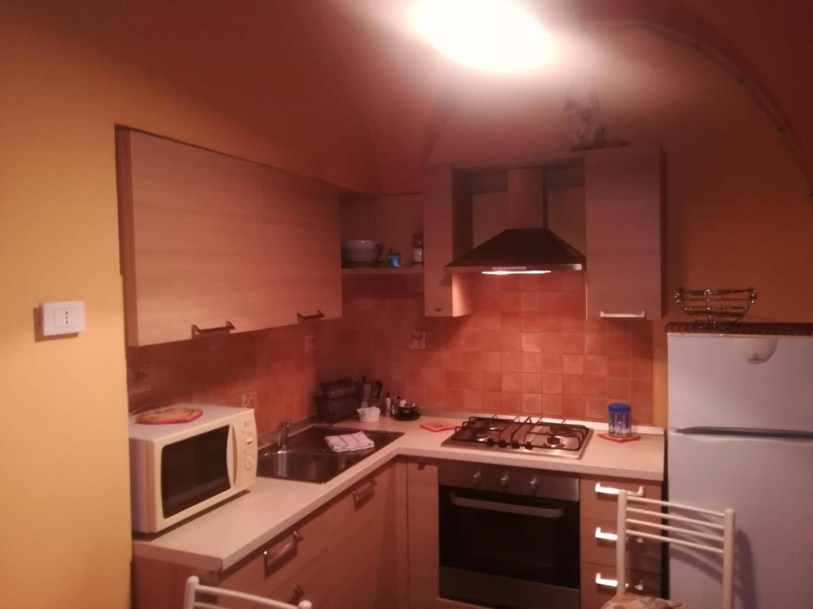 Casa Baciccia Apartment บาดาลุคโค ห้อง รูปภาพ
